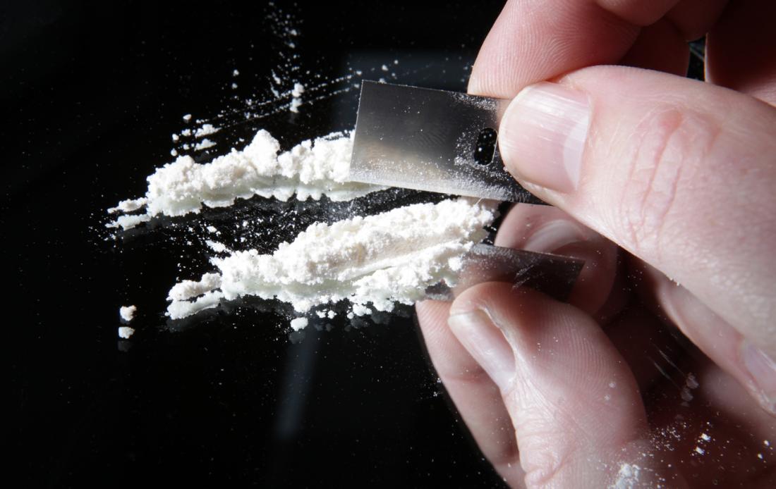 Cocaine Addiction: Symptoms, Effects, and Risks