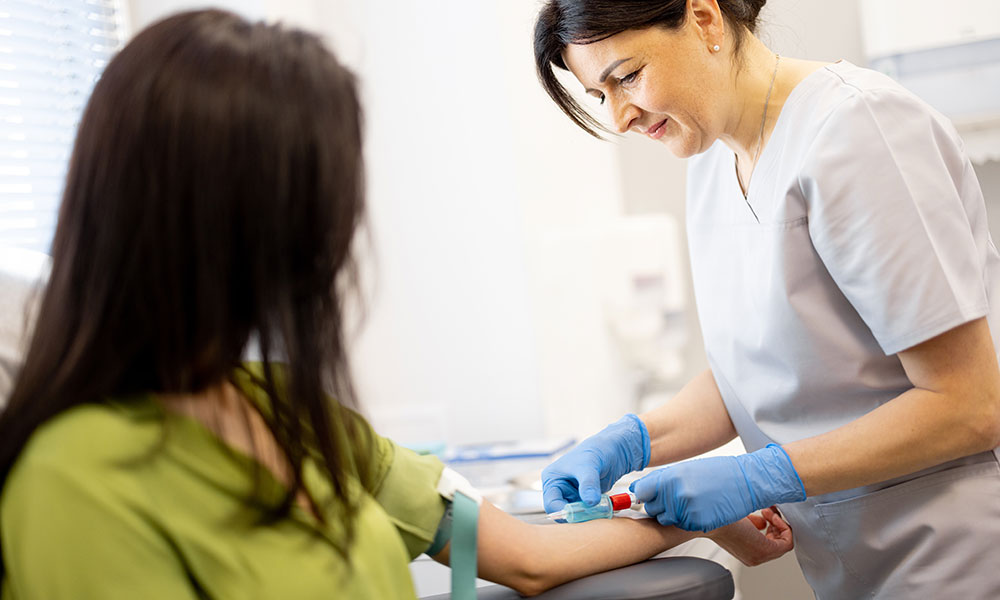 Concentrations of acid decline rapidly over time in blood samples